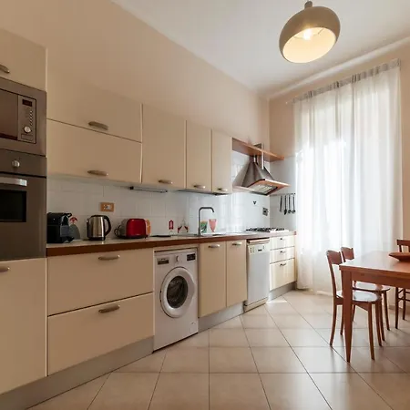 Guesthost - Rione Prati Mm Lepanto Apartamento *